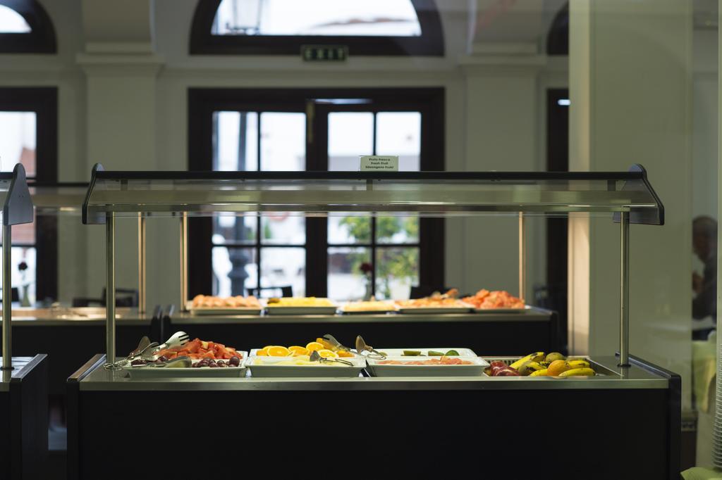 Beverly Hills Suites - Excel Hotels & Resorts Los Cristianos  Esterno foto